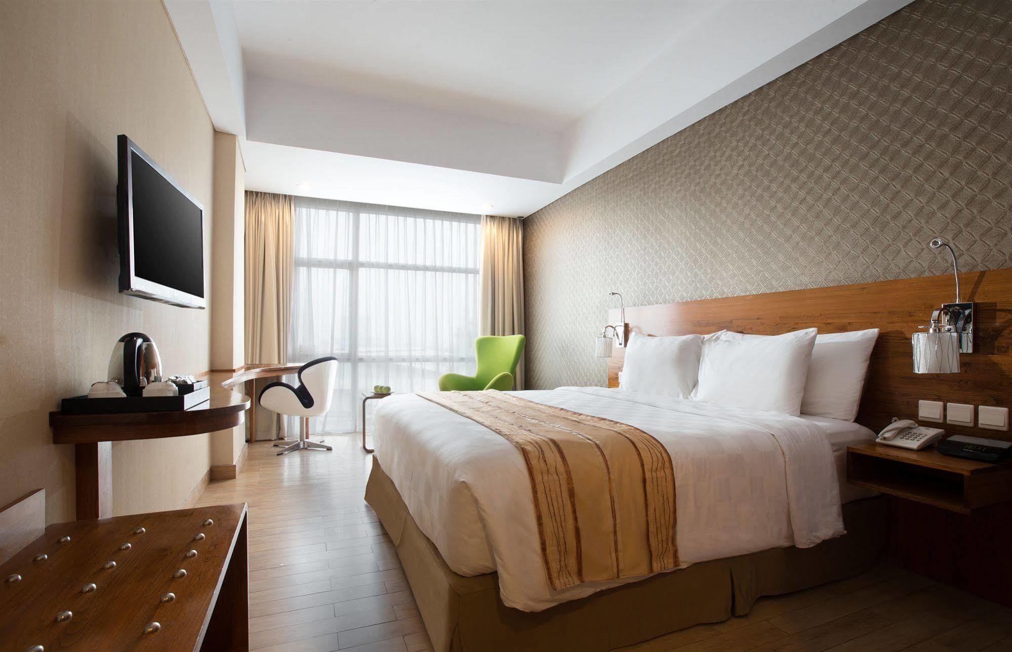 Hariston Hotel & Suites, Pluit - ג'קרטה מראה חיצוני תמונה