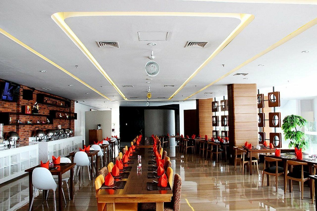 Hariston Hotel & Suites, Pluit - ג'קרטה מראה חיצוני תמונה